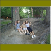 02_sedonacabin_swing1.jpg
